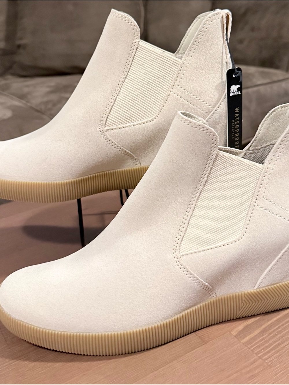 NWT SOREL x CALIA Out N About Waterproof Wedge Boots Cream 8.5